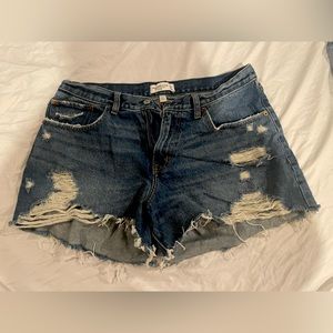 EUC Abercrombie & Fitch Boyfriend Midrise Jean